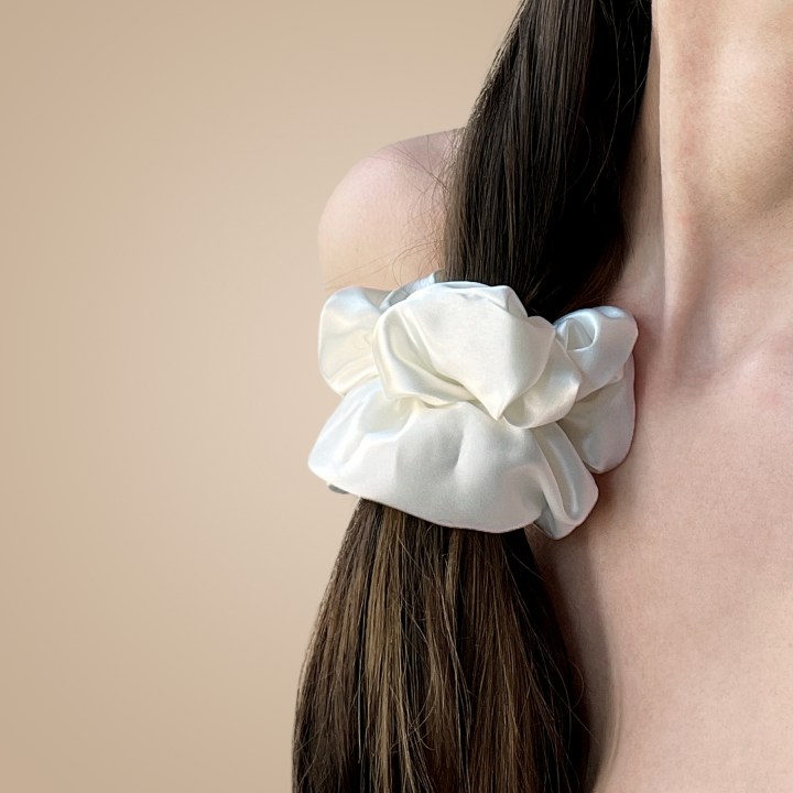 Шелковая резинка большая